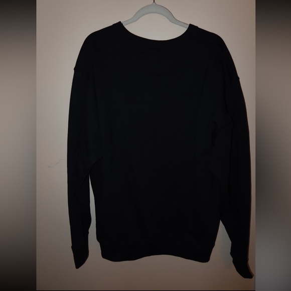 Men’s Champions Crew Neck - Picture 3 of 3